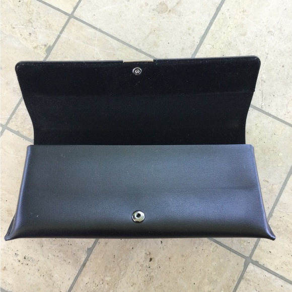 Hugo Boss semi hard case for sunglasses/eye glasses - Picture 4 of 5